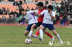 雀神秘籍：麻将桌上快速听牌的 3 个黄金拆牌技巧。（麻将快听指南：3个拆牌黄金法则）